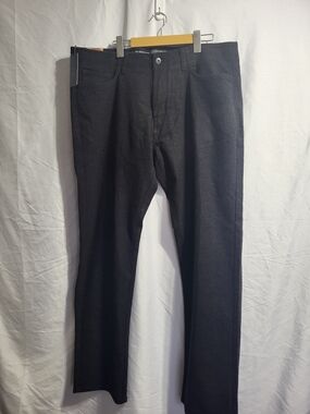 NEW-Denver Hayes Athletic Fit Chino in Brown, Size 38
